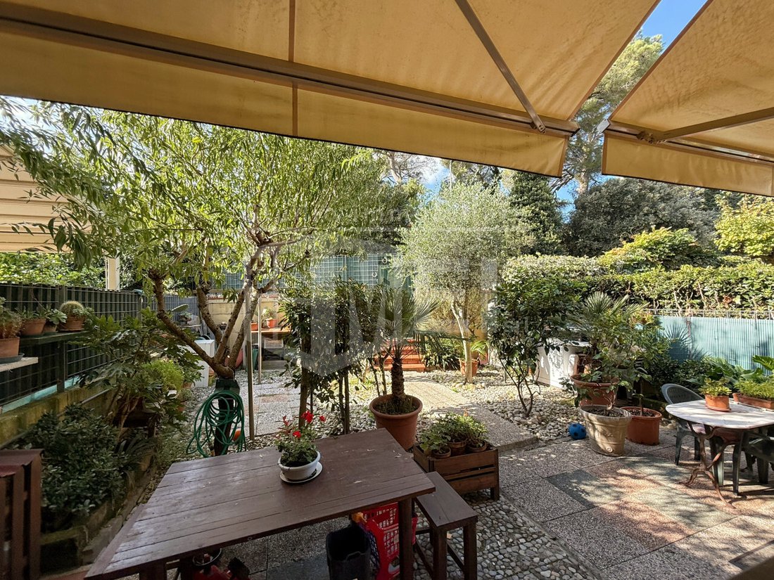 Villa in Hills, Livorno, Tuscany 2 - 16663416