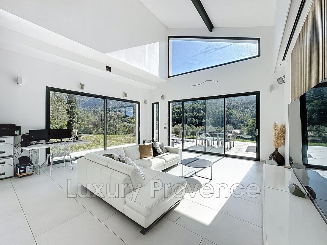 Villa in Vauvenargues, Provence-Alpes-Côte d'Azur, France 5 - 16662121