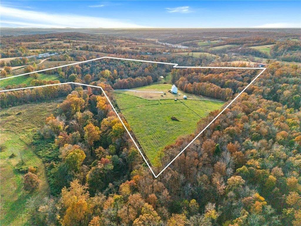 House in Siloam Springs, Arkansas, United States 1 - 16662451