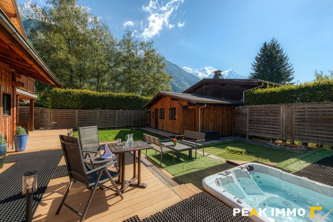 Chalet in Chamonix-Mont-Blanc, Auvergne-Rhône-Alpes, France 4 - 16663773