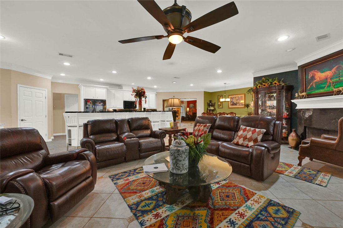 House in Rosharon, Texas, United States 5 - 16507283