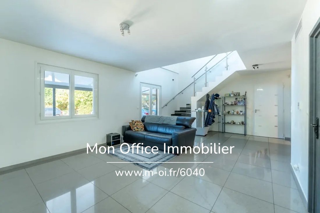 Villa in Mimet, Provence-Alpes-Côte d'Azur, France 3 - 16661343