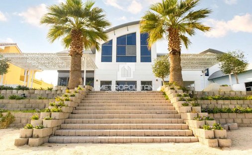 Villa in Palm Jumeirah, Dubai, United Arab Emirates 1