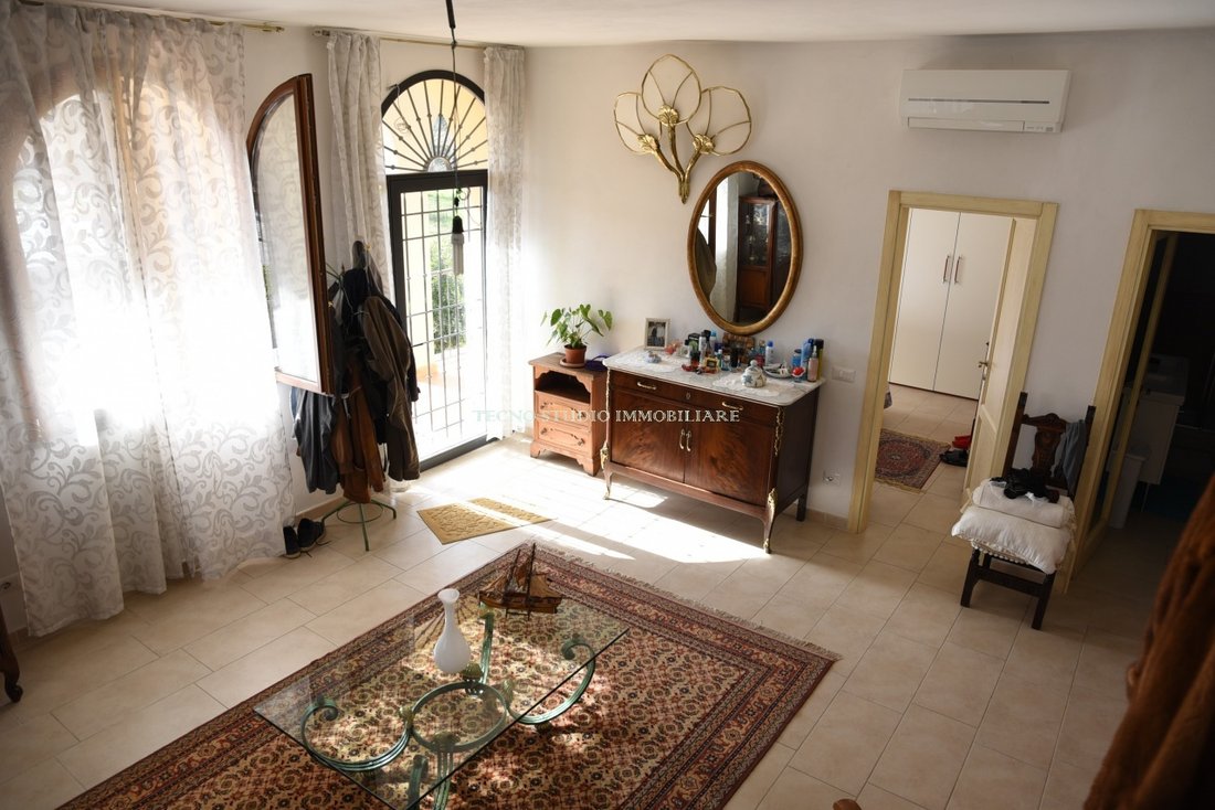 Villa in Center, Florence, Tuscany 5 - 16663419