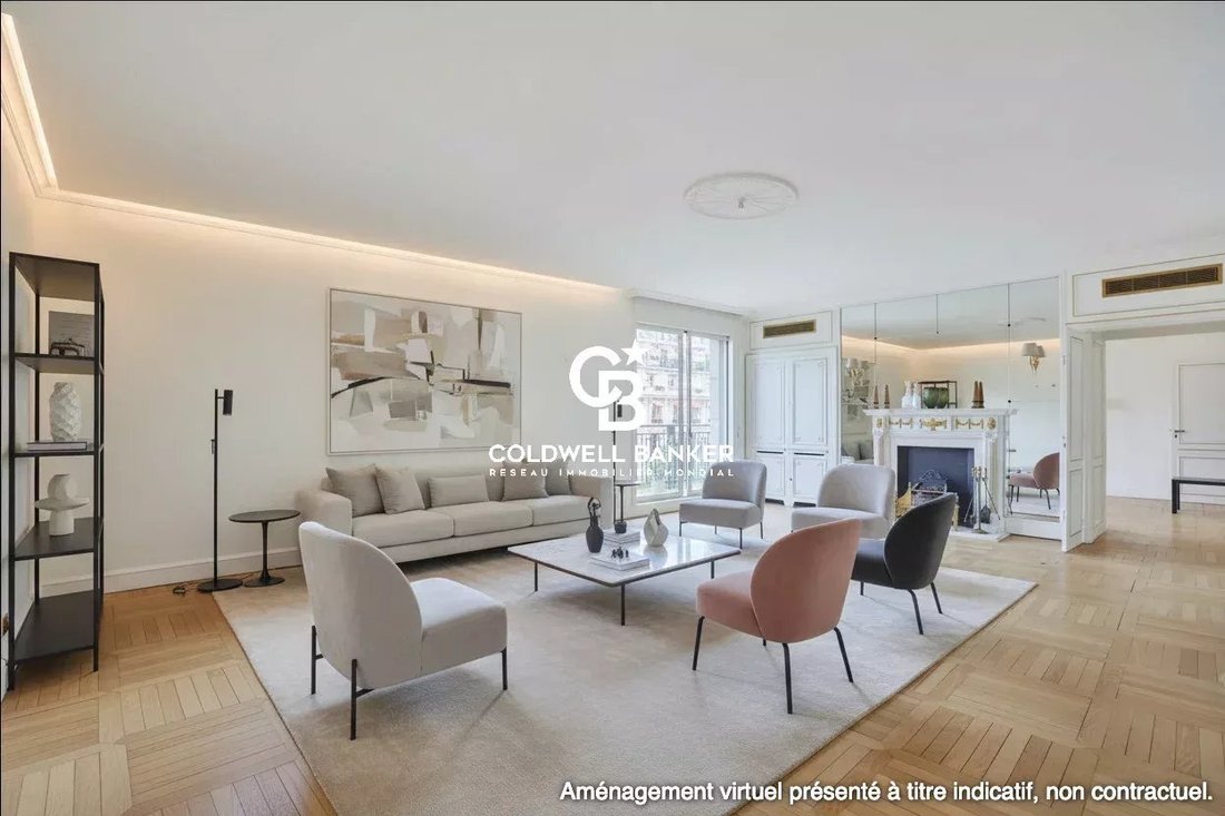Apartment in Triangle d'Or, Paris 8e Arrondissement, Paris 1 - 14452969
