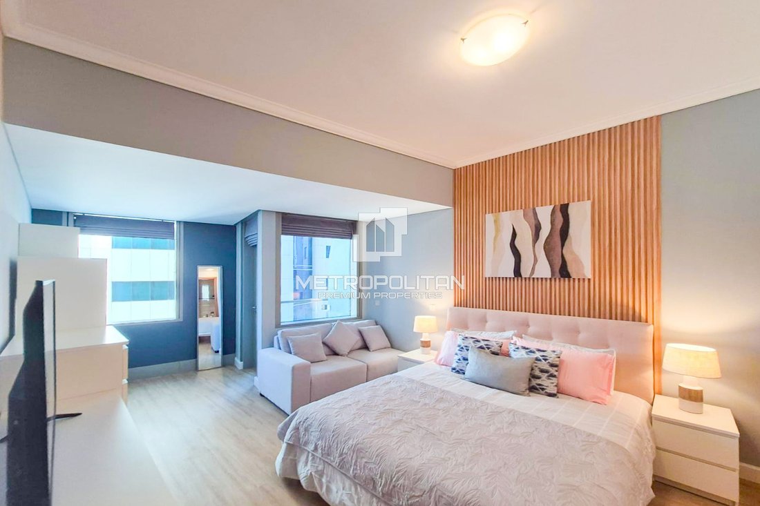 Apartment in Dubai Marina / Marsa Dubai, Dubai, United Arab Emirates 2 - 16662497