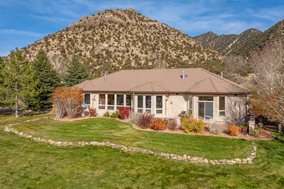House in Silt, Colorado, United States 2 - 16662543