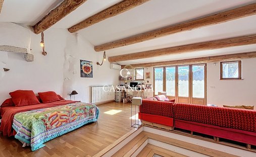 Castle for Sale in Pézenas, Occitanie, France