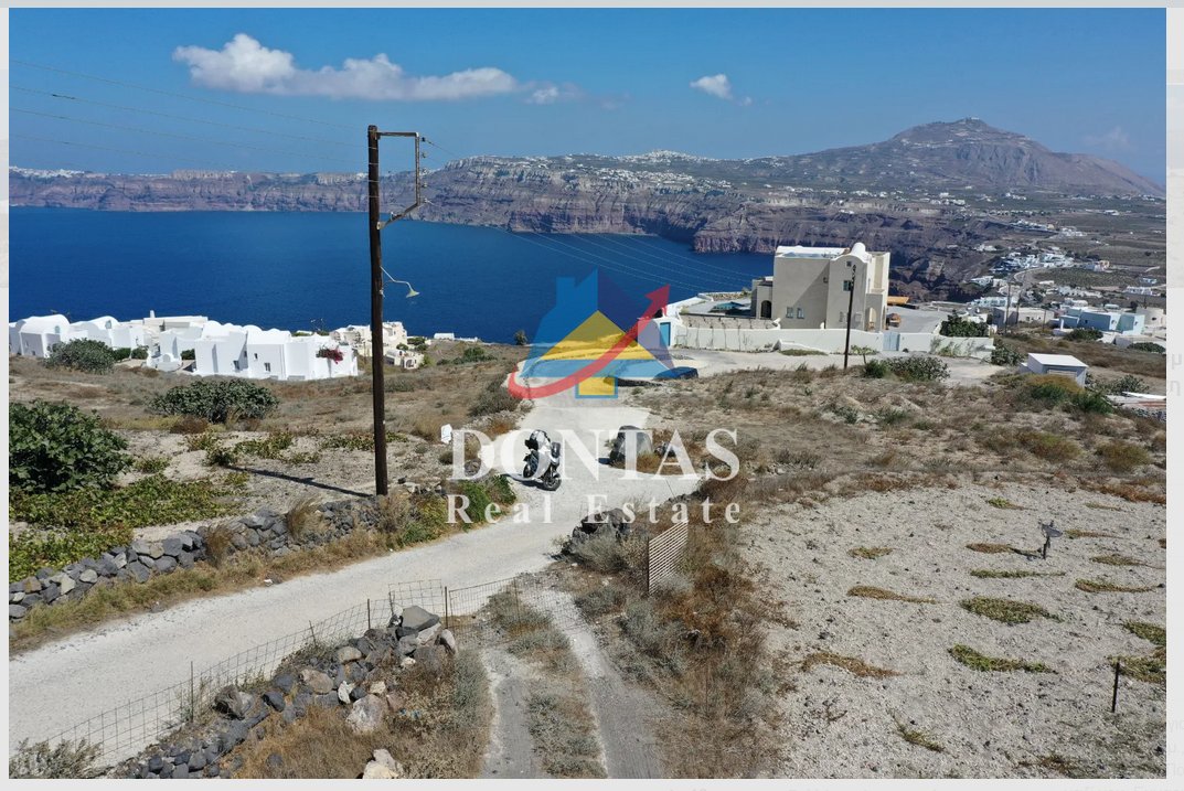 Land in Thira, Aegean, Greece 4 - 16665662