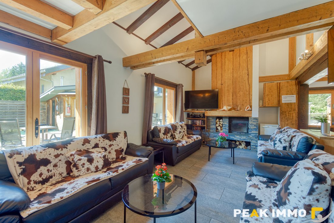 Chalet in Chamonix-Mont-Blanc, Auvergne-Rhône-Alpes, France 2 - 16663773