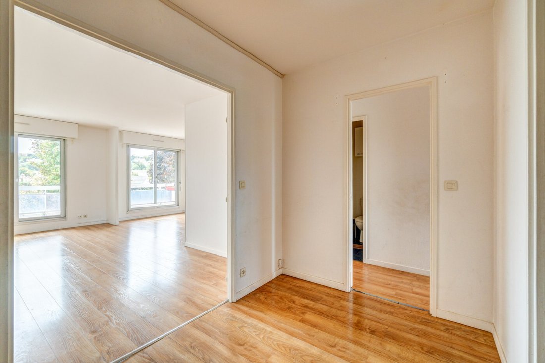 Apartment in Centre, Le Pecq, France 1 - 16661638