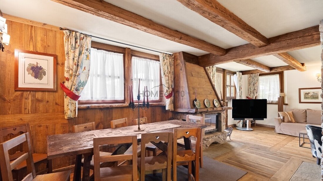 Chalet in Courmayeur, Aosta Valley / Vallée d'Aoste, Italy 5 - 16663346