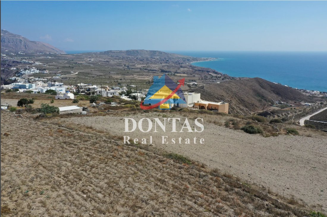 Land in Thira, Aegean, Greece 5 - 16665662