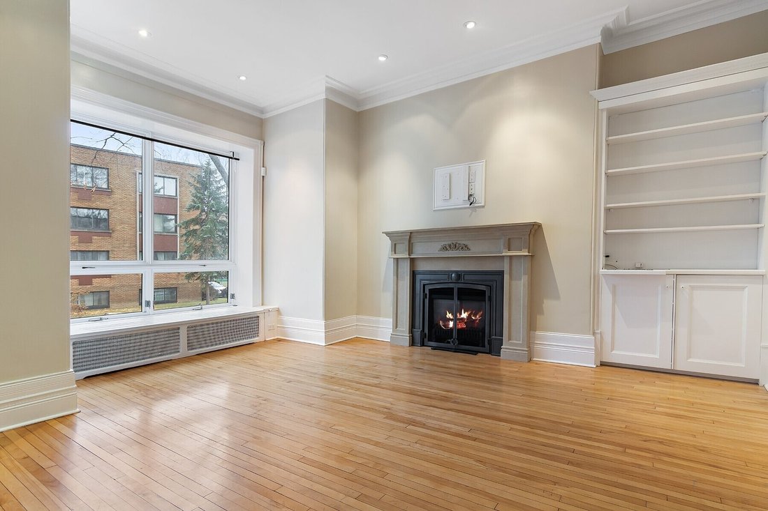 House in Westmount, Quebec, Canada 4 - 16664023