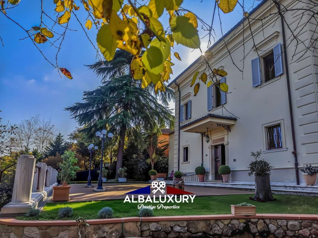 Villa in Sinalunga, Tuscany, Italy 2 - 15346485