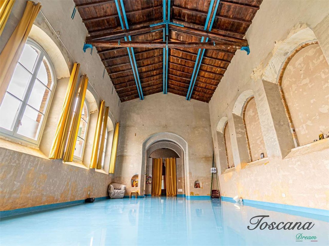 House in Volterra, Tuscany, Italy 3 - 16663524