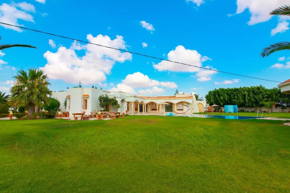 Villa in Sidi Thabet, Ariana, Tunisia 5 - 12463784