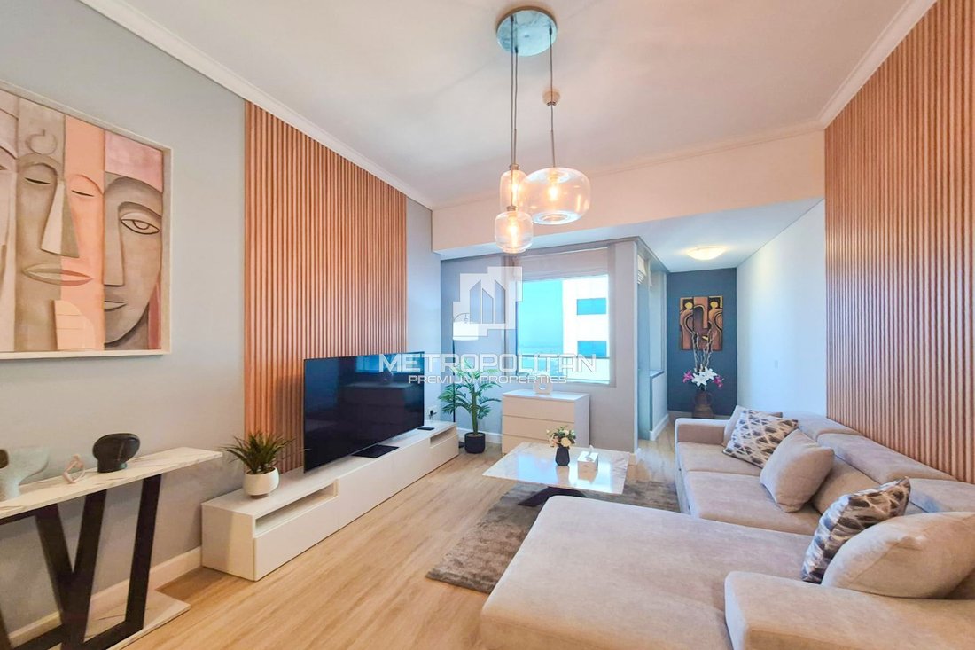 Apartment in Dubai Marina / Marsa Dubai, Dubai, United Arab Emirates 4 - 16662497