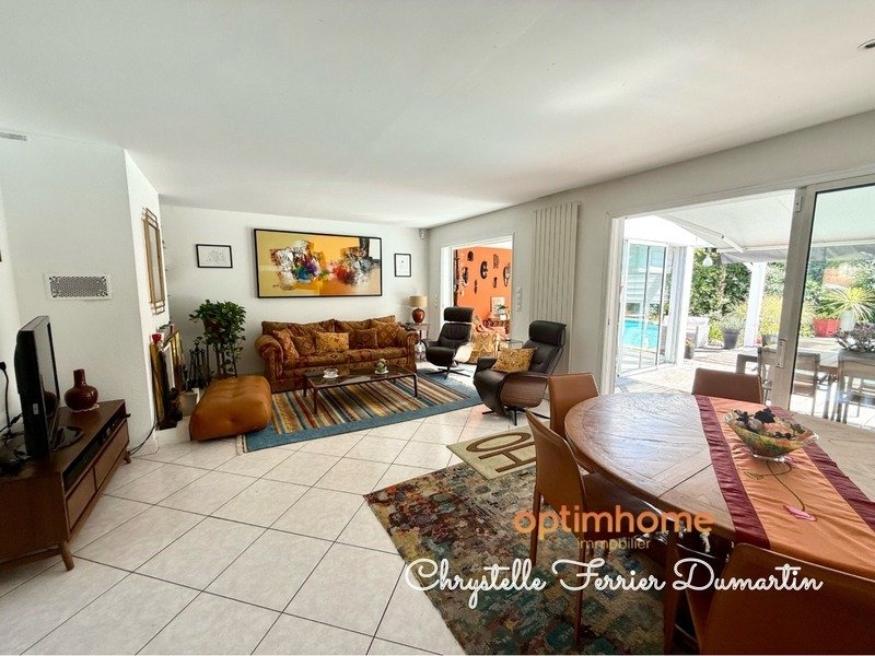 Villa in Centre, Carbon-Blanc, France 4 - 16661412
