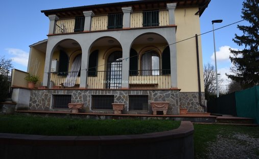 Villa in Center, Florence, Tuscany 1