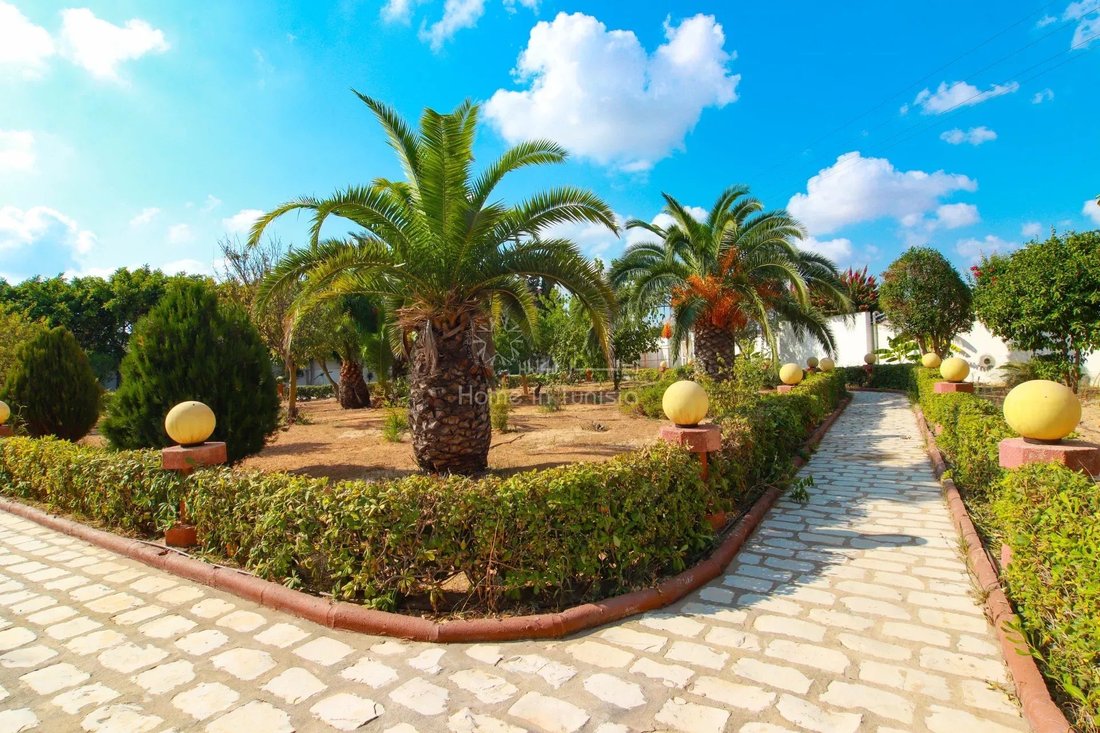 Villa in Sidi Thabet, Ariana, Tunisia 3 - 12463784