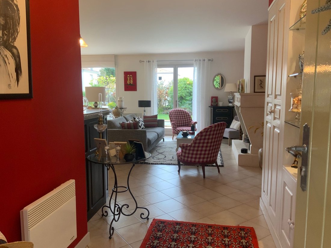 House in Bourg, Lagord, France 3 - 16665462