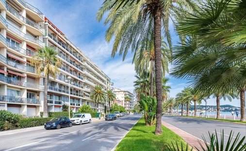 Apartment in Fleurs-Gambetta, Nice, France 1