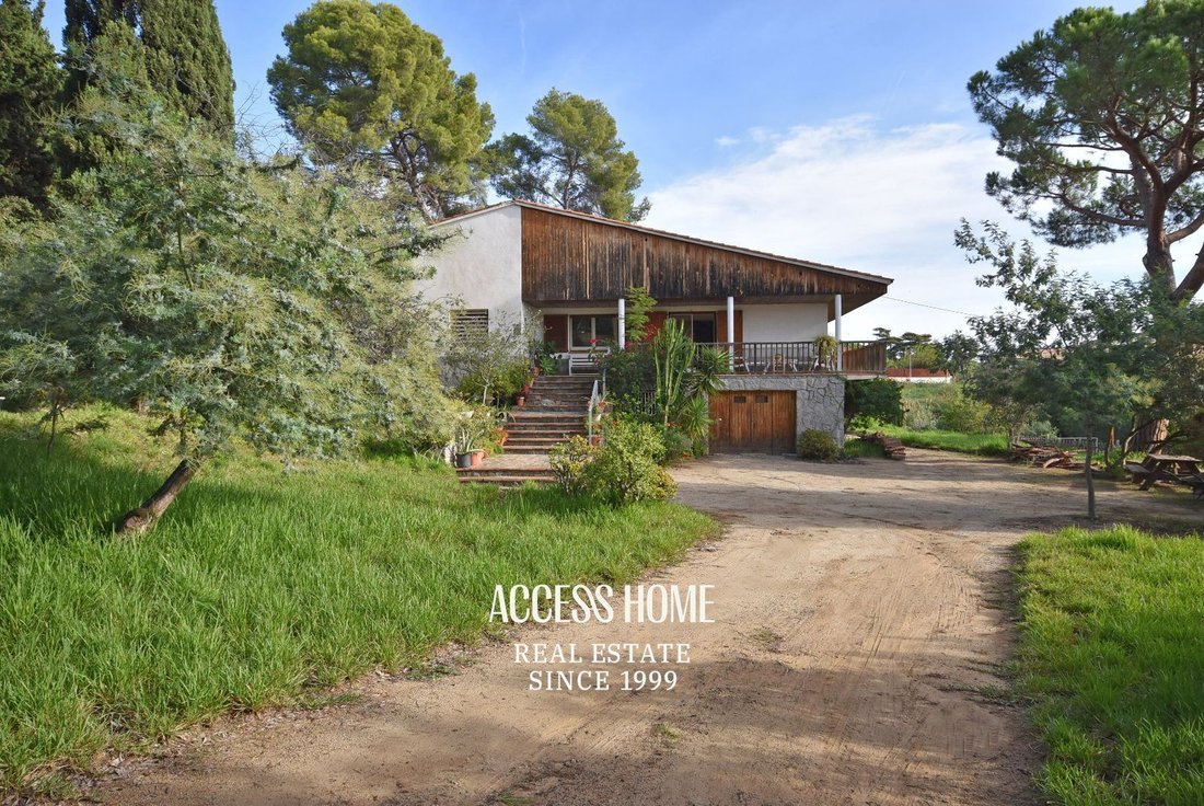 House in Premia de Dalt, Catalonia, Spain 3 - 16661477