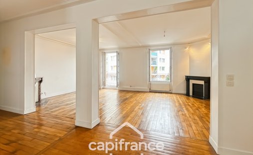 Apartment in Fontenay-sous-Bois, Ile-de-France, France 1