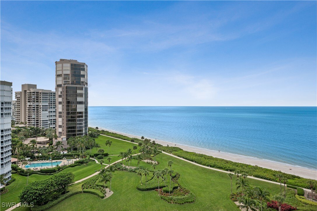 Condo in Naples, Florida, United States 1 - 16619361