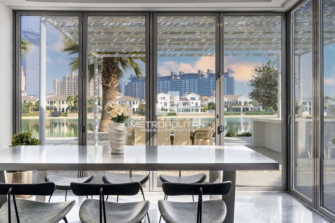 Villa in Palm Jumeirah, Dubai, United Arab Emirates 4 - 15944763