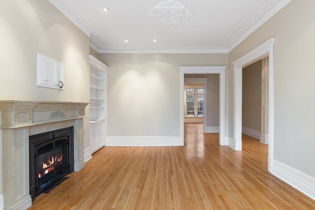 House in Westmount, Quebec, Canada 5 - 16664023