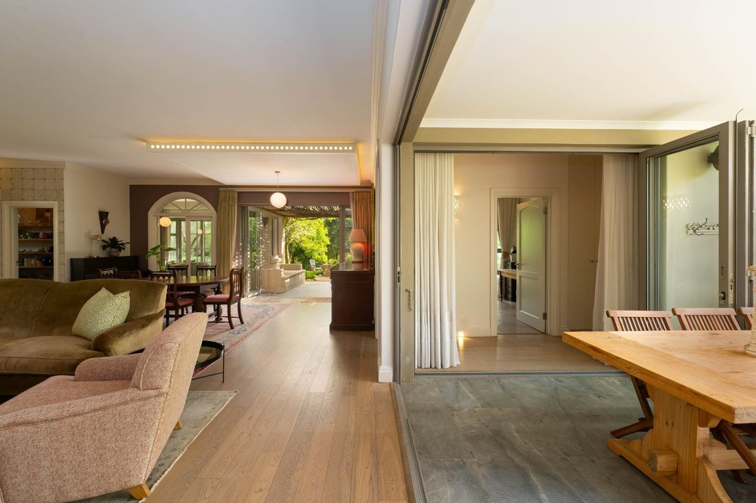 House in Paarl, Western Cape, South Africa 2 - 16273362