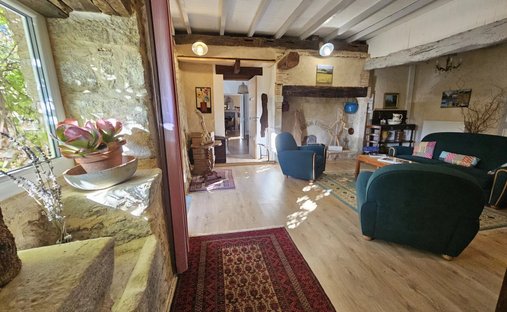 The Aristocratic Chateau Of Beechwood