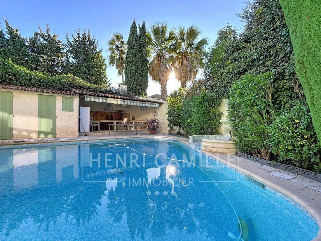 Villa in Vallergues, Cannes, France 3 - 16661520