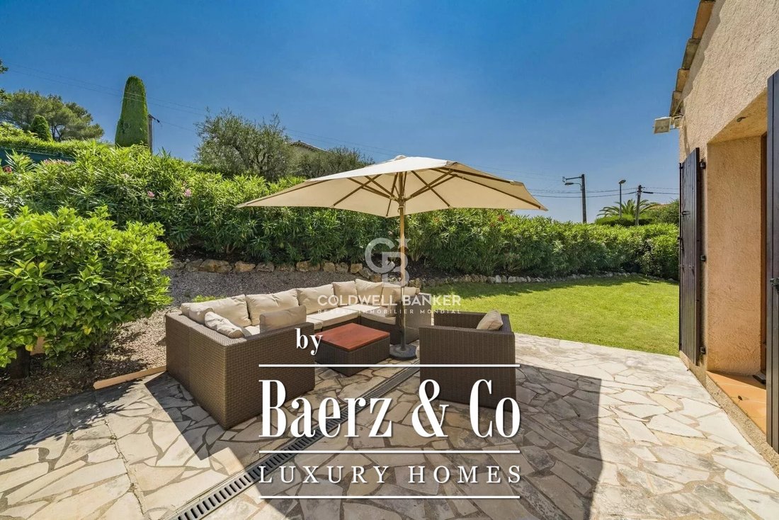House in Mougins, Provence-Alpes-Côte d'Azur, France 5 - 16666077