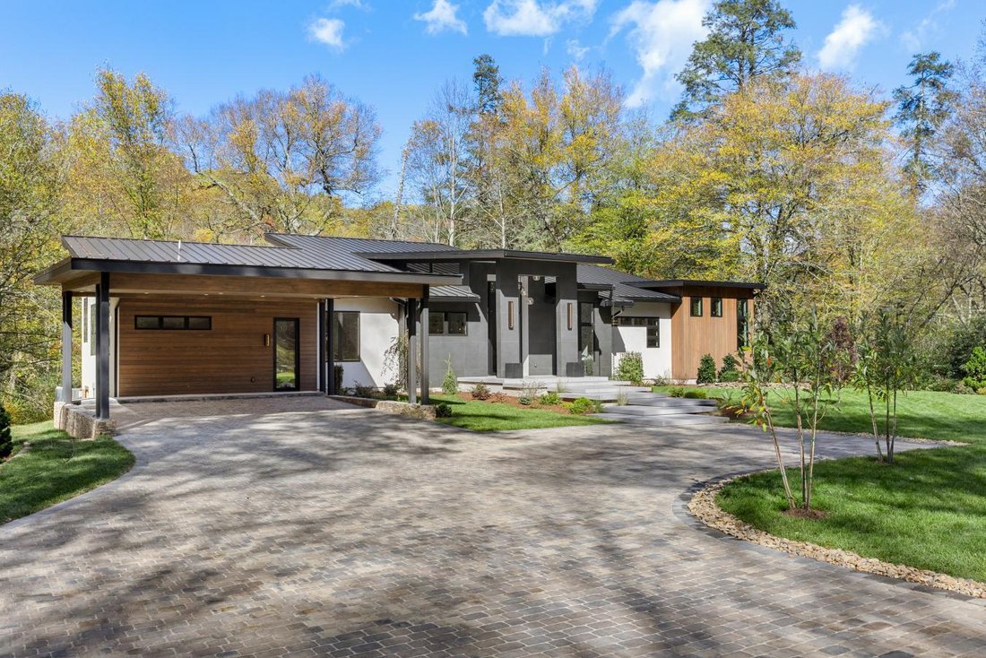 House in Highlands, North Carolina, United States 1 - 16666281