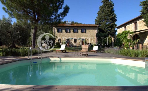 Castle for Sale in Montespertoli, Tuscany, Italy