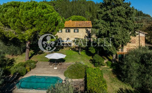 Castle for Sale in Montespertoli, Tuscany, Italy