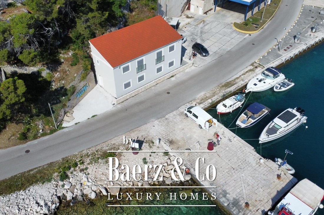 House in Sumartin, Split-Dalmatia County, Croatia 1 - 16666182