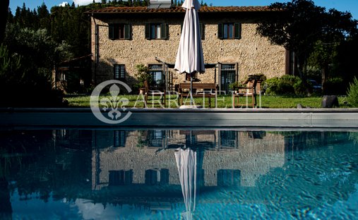 Castle for Sale in Montespertoli, Tuscany, Italy