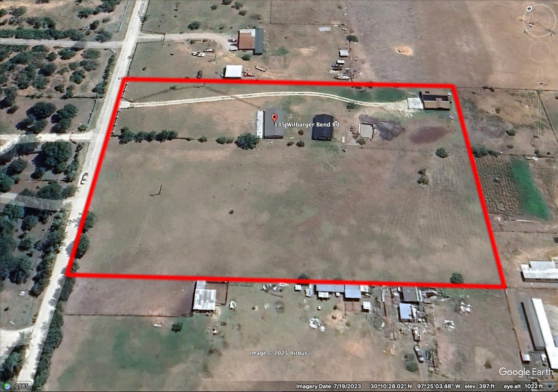 House in Bastrop, Texas, United States 1 - 16664207