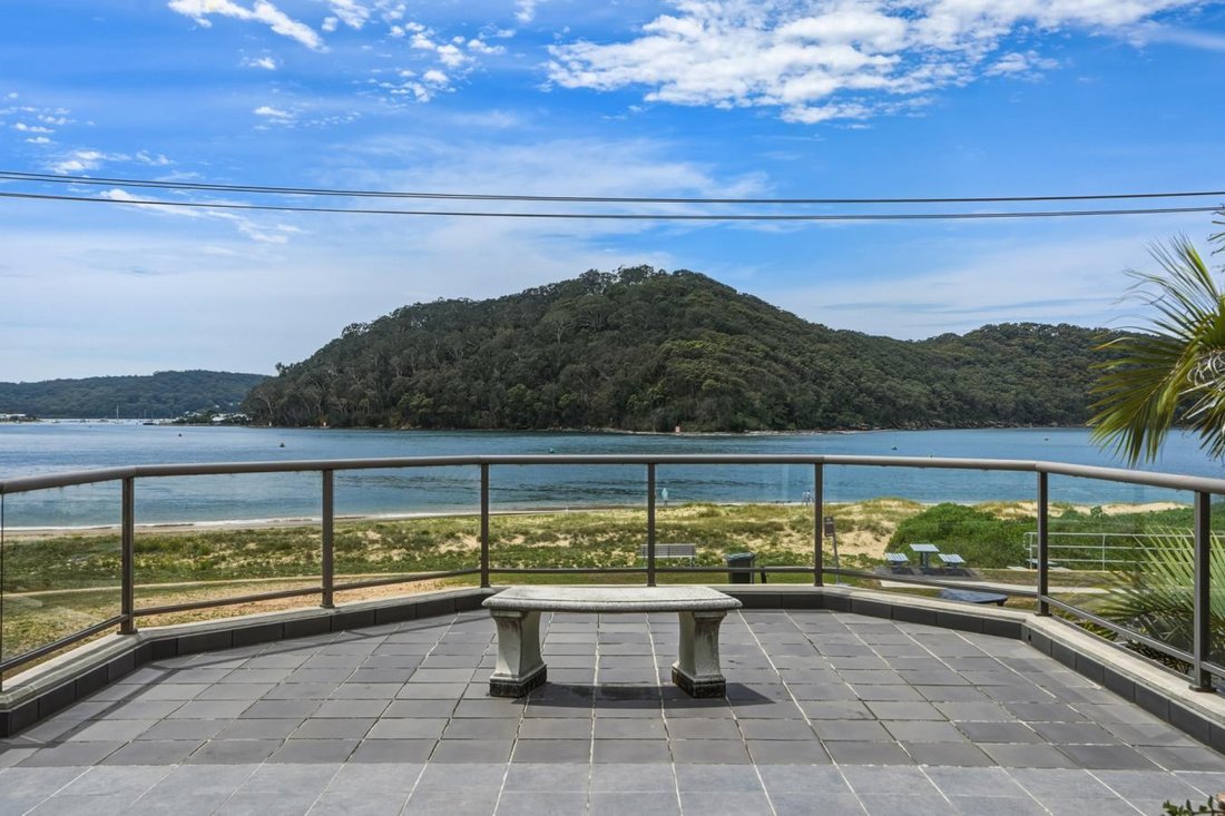 House in Ettalong Beach, New South Wales, Australia 1 - 16666304
