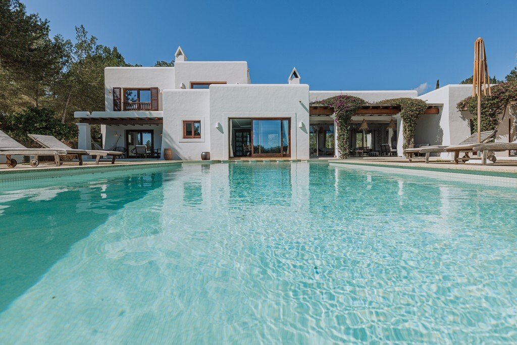 Villa in Santa Eularia des Riu, Balearic Islands, Spain 1 - 16666334