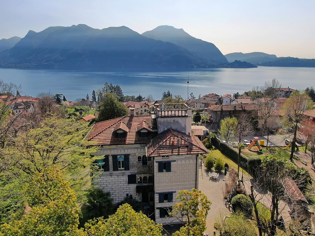 Villa in Verbania, Piedmont, Italy 3 - 16666380