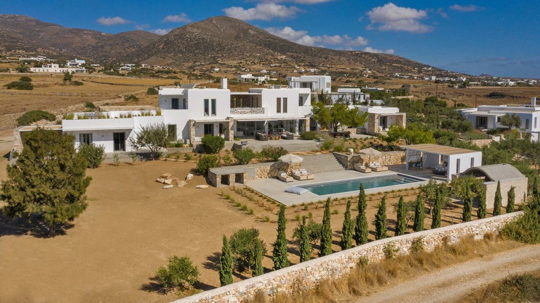 Villa in Paros, Aegean, Greece 4 - 13981715