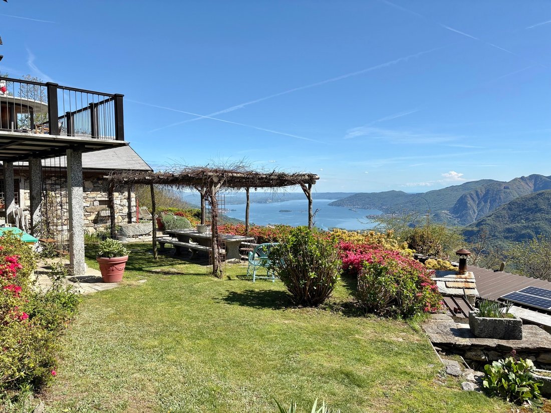 Chalet in Mergozzo, Piedmont, Italy 1 - 16666348