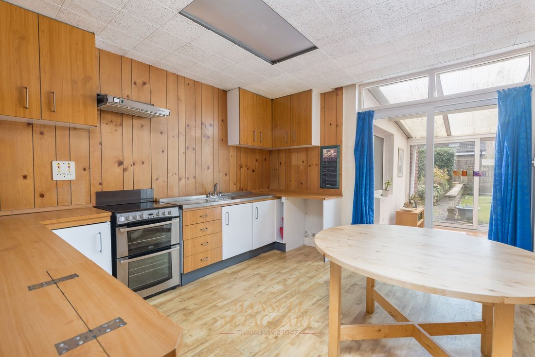 Casa en Hackenden, East Grinstead, Inglaterra 2 - 16666492