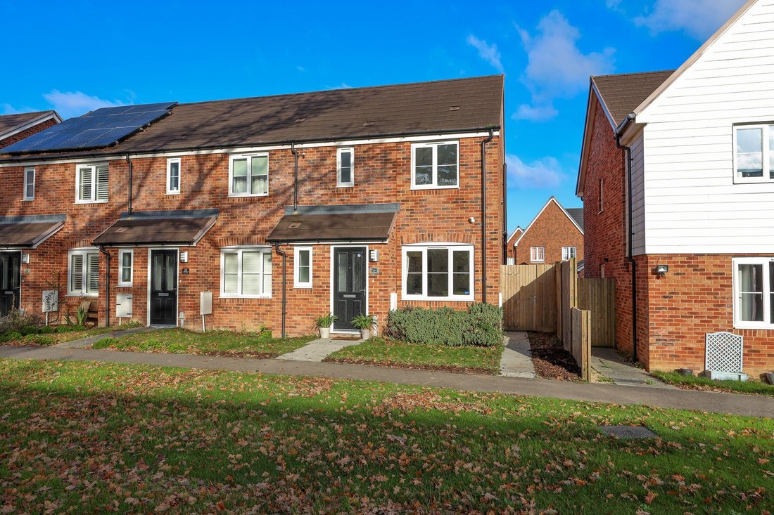 House in Burgess Hill, England 1 - 16666570