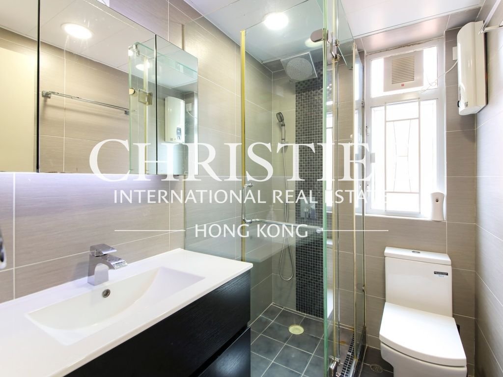 Apartment in Hong Kong, Hong Kong 5 - 16666758